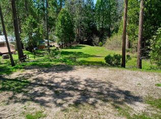 1 Dogwood Creek Dr, Bass Lake, CA