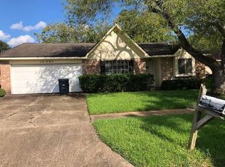 10543 Quail Ridge Ln, Sugar Land, TX 77498