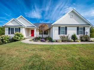 321 Amos Acres, Elizabeth, WV 26143