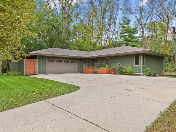 57 Fairway Pl, Owatonna, MN 55060