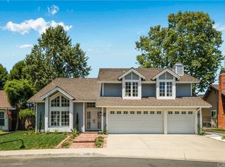 8 Dorchester, Irvine, CA 92620
