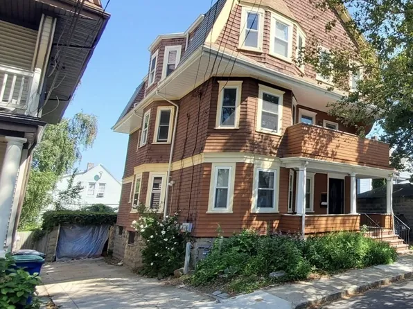 40 Central Rd, Somerville, MA 02143