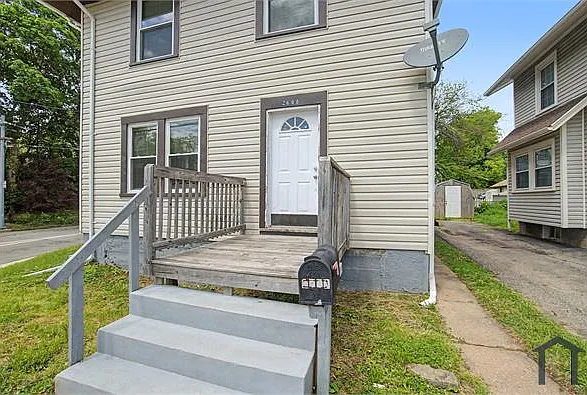 2600 Wayne Ave — Photo 2