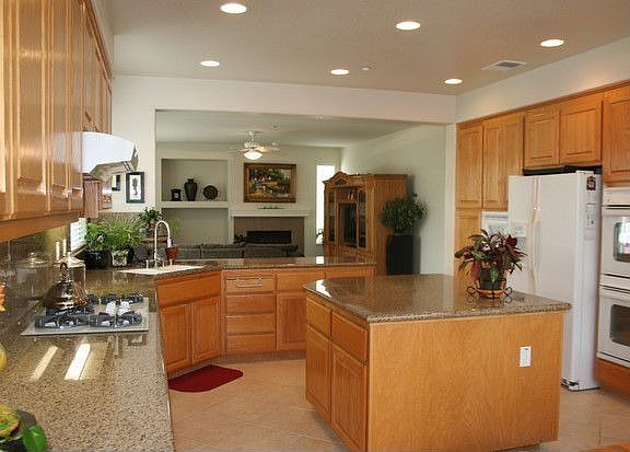Kitchen with granite and island 