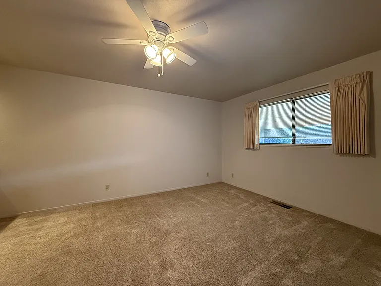 252 Estates Dr #A — Photo 6