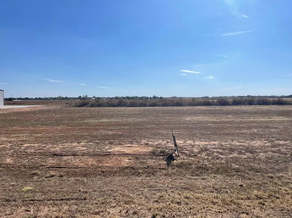9461 Thornbush Dr, Amarillo, TX 79119