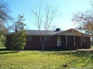 113 S Rushing St, Glennville, GA 30427