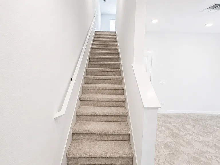 1980 Affinity Ln — Photo 7