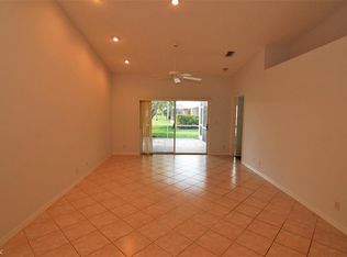 8373 Logia Cir, Boynton Beach, FL 33472