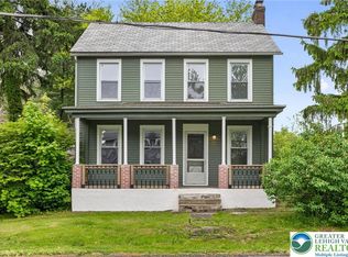 6125 Weaversville Rd, Bethlehem, PA 18017