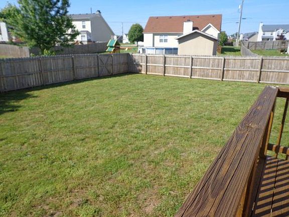 5th image of 3863 Mackenzie Dr
