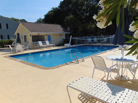 4th image of 850 Mallery St #8D