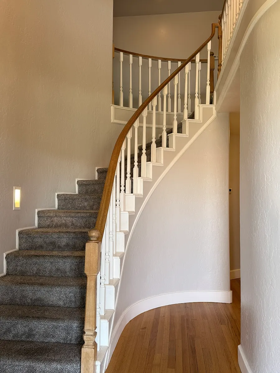 Grand Foyer - 2666 E Hope St