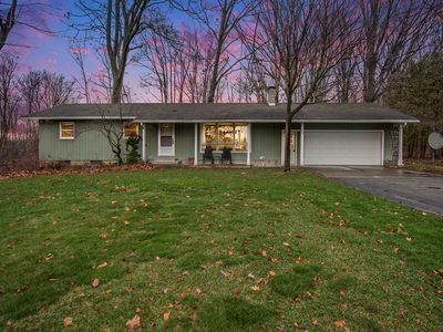 100 N Winding Dr, Midland, MI, 48640