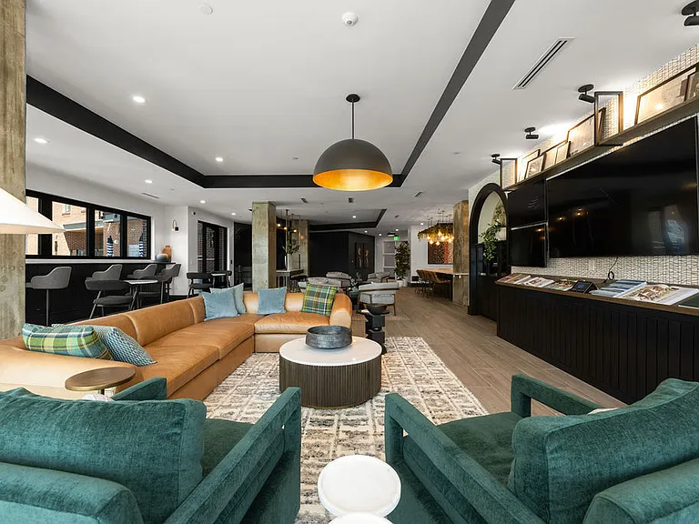 The Rowe at Commonwealth — Photo 47
