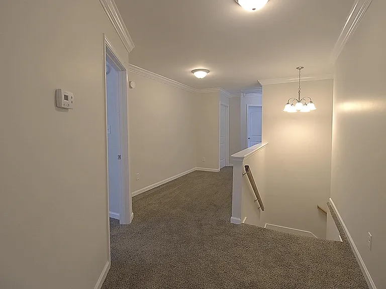 38 Griffin Rd — Photo 18
