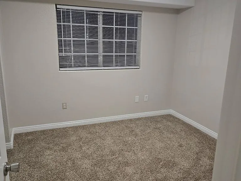 4730 E Craig Rd #2142 — Photo 6
