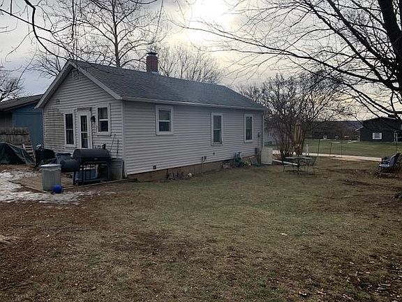 2nd image of 670 1st Ave
