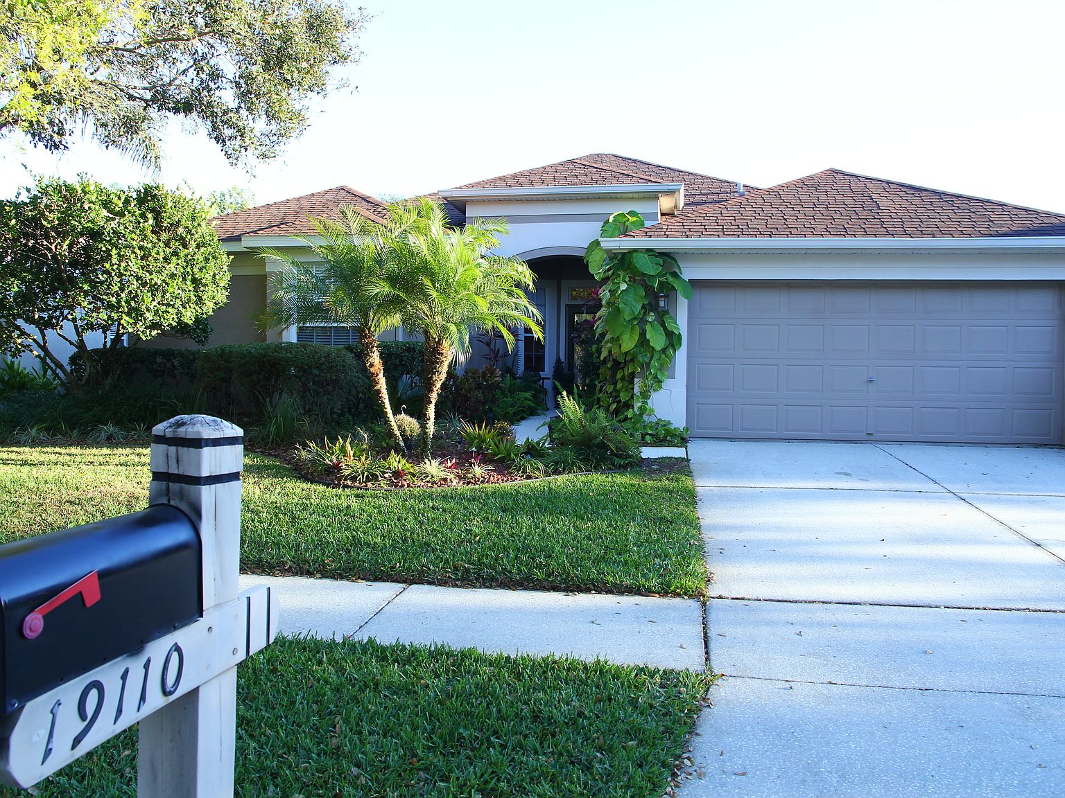 19110 Golden Cacoon Pl Lutz FL 33558 Zillow