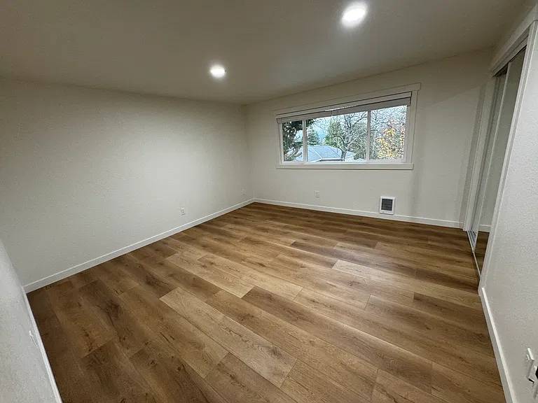 1729 Madison St #3 — Photo 17