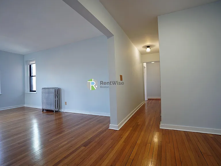1400 Commonwealth Ave #15 — Photo 2
