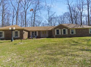3615 McComb Rd, Huntertown, IN 46748