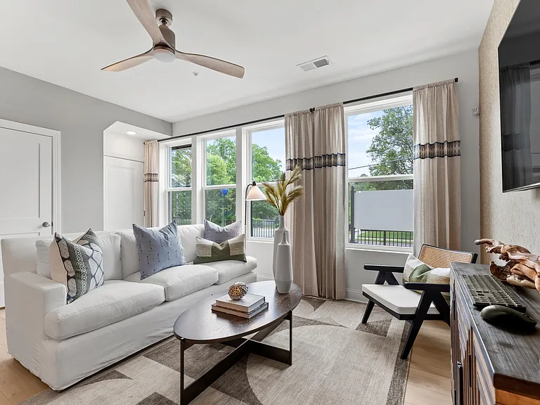 602 Market Grove Dr #100 — Photo 11