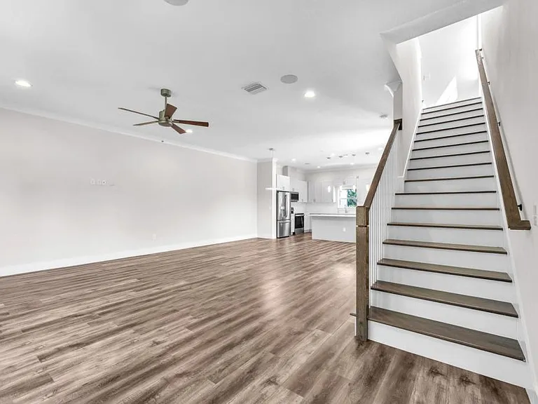 3120 W Azeele St #1 — Photo 40