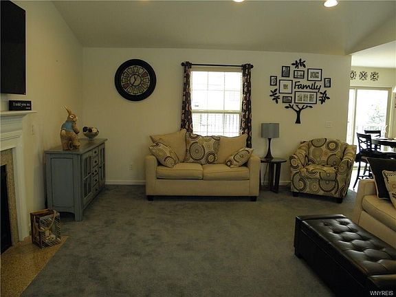 3rd image of 108 John Alex Dr