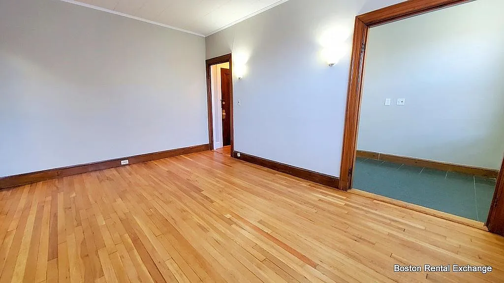 123 Orchard St — Photo 4