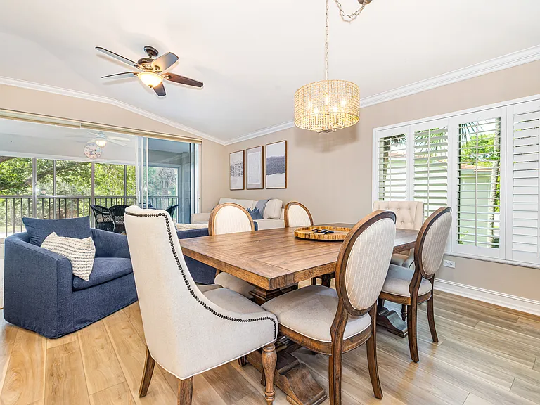 975 Tarpon Cove Dr #204 — Photo 19