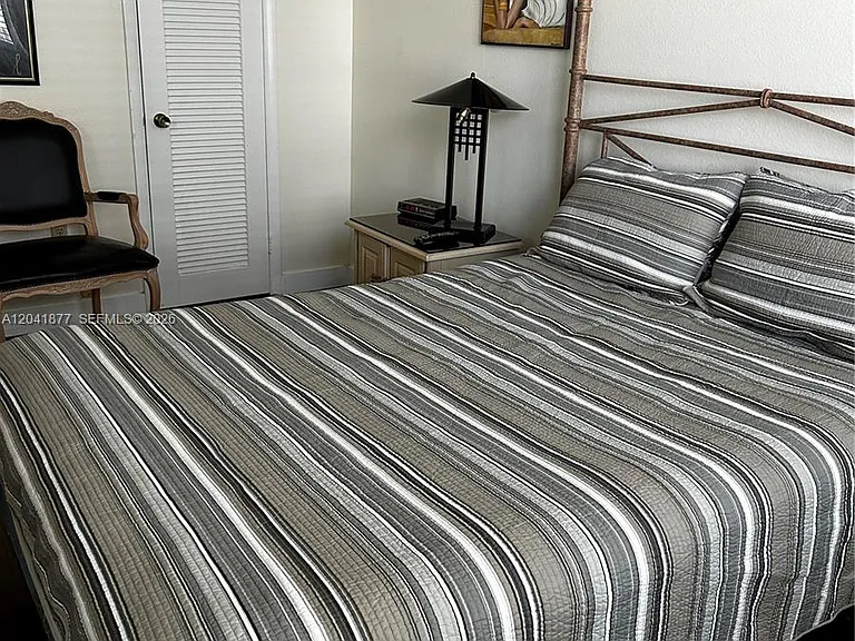 1980 S Ocean Dr #8A — Photo 3