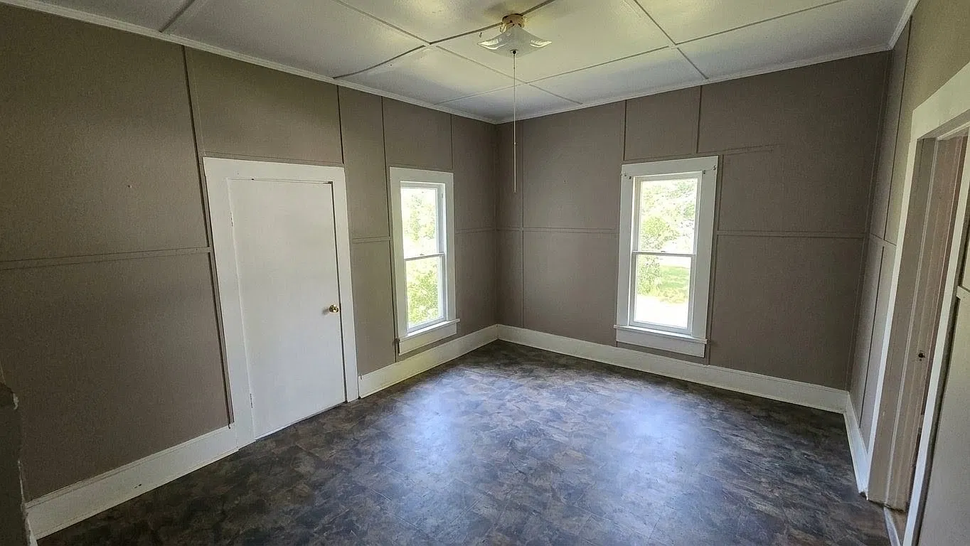 1 bed, 950 sqft, $625 — Photo 4