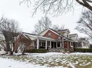 366 Maywood Ave, Rochester, MI 48307