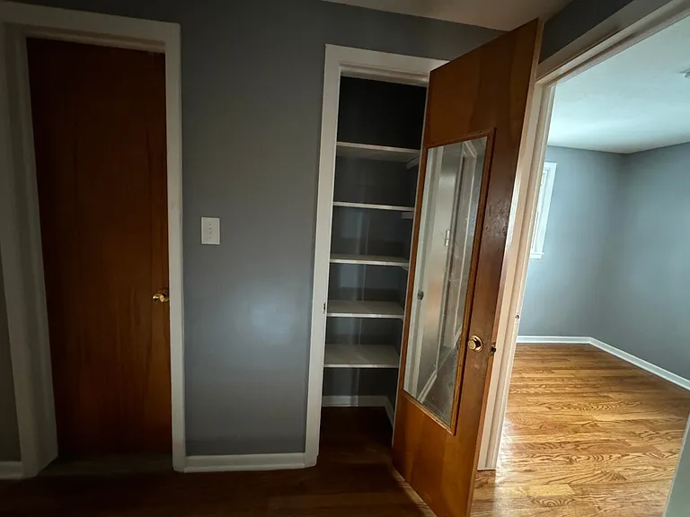 206 Longmeadow Dr — Photo 14