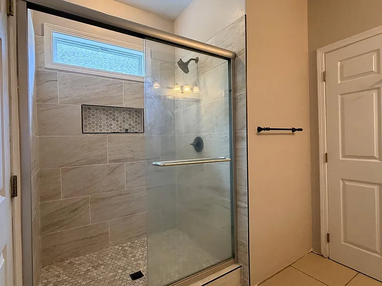 403 Saint Dunstans Ct — Photo 27