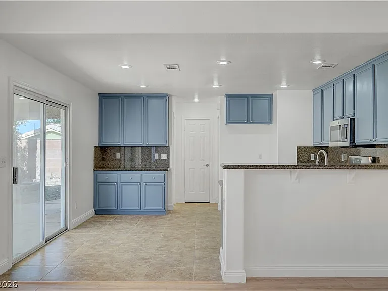 1218 Starstone Ct — Photo 9