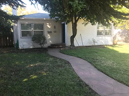 490 E Sacramento Ave Photo 1