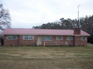 143 Elkins Rd, Hamer, SC 29547