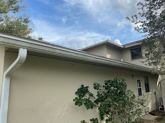 2nd image of 1249 Little Oak Cir