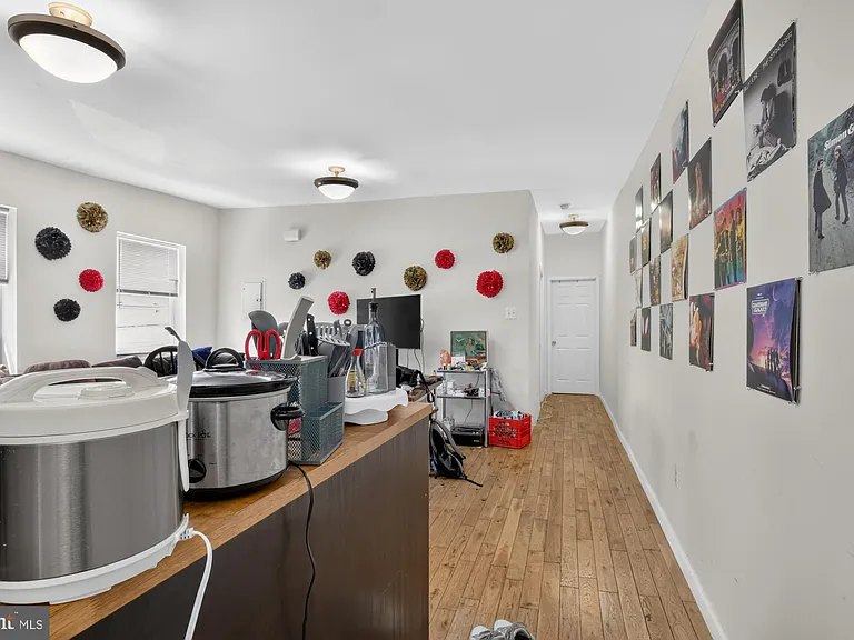 1655 S Bancroft St #2 — Photo 2
