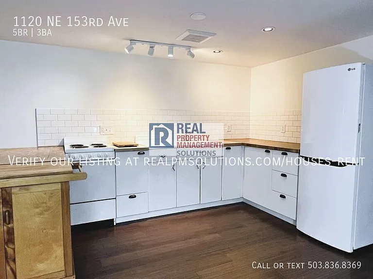 1120 NE 153rd Ave — Photo 50