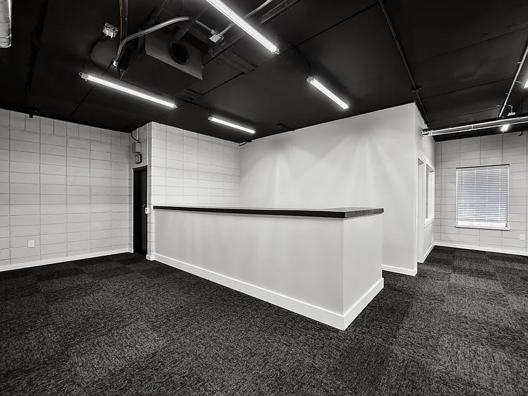 310 N Michigan St #200 — Photo 8