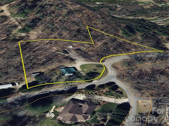 3rd image of 402 Sharon Rd