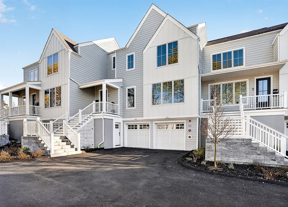 1st image of 15 Jewett Pl #B