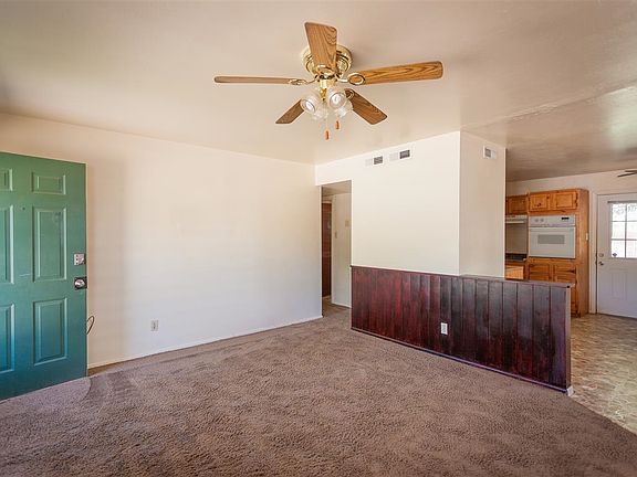 4th image of 1608 S Washington Ave