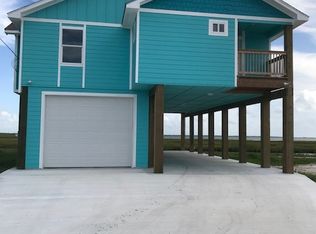 75 Newcomb Bend Loop, Rockport, TX 78382