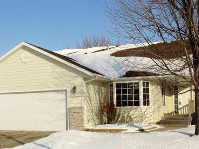 7020 W 50th St, Sioux Falls, SD, 57106