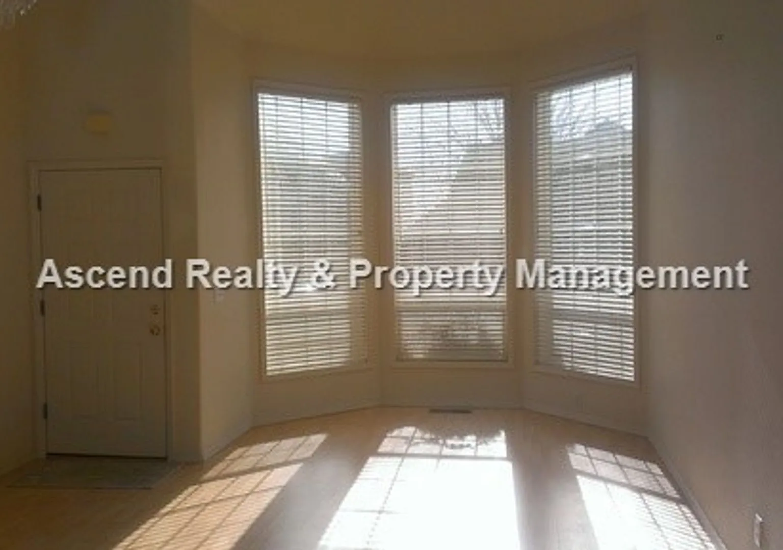 Available NOW! Bright Four Bedroom Bethany Home Open Kitchen/Dining/Family Room, Fenced Yard & Ya... — Photo 4