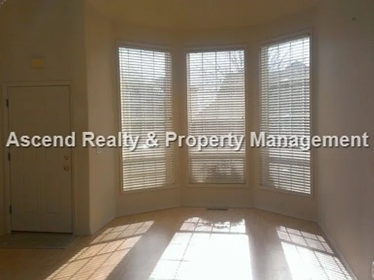 15133 NW Fawnlily Dr — Photo 4